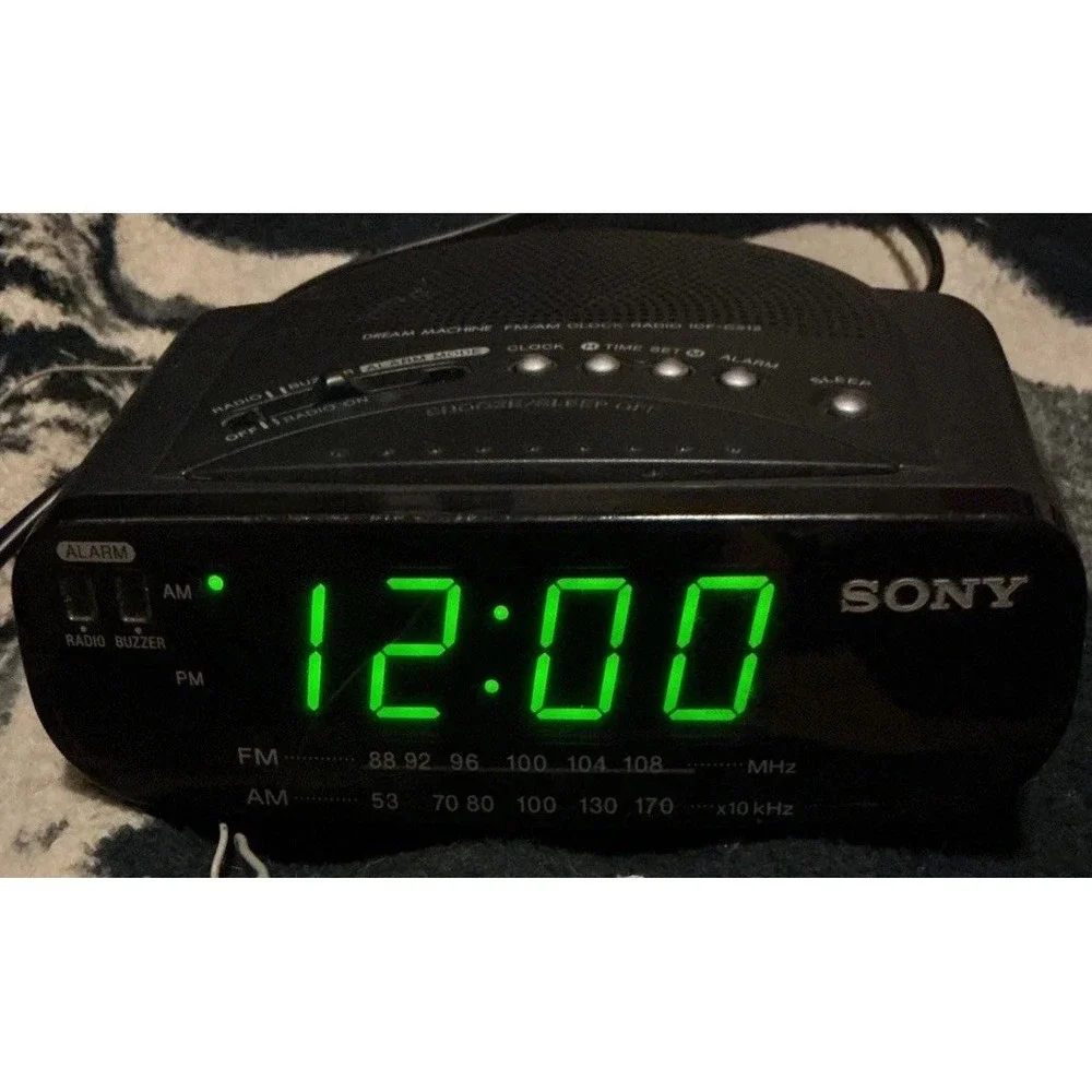 Sony ICF-C212 Dream Machine Digital Alarm Clock AM/FM Radio Tested Working‎